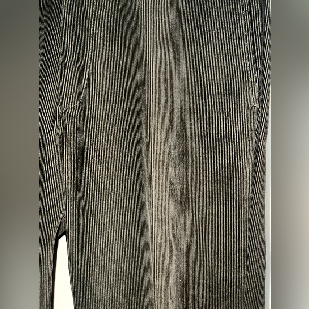 Ermenegildo Zegna Green Corduroy Straight Leg Pants, Size 34 R, NWT - Picture 5 of 5